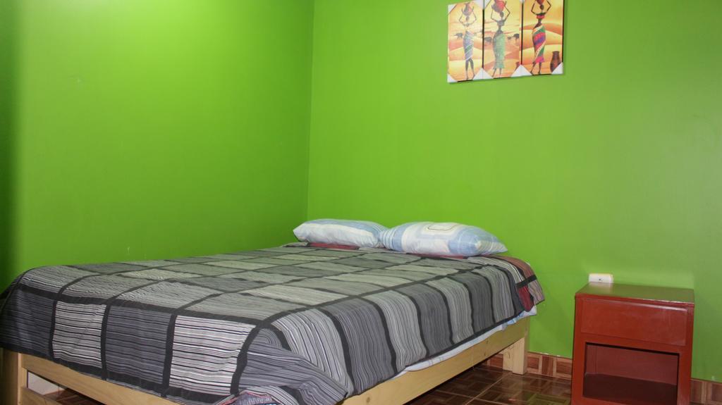 Hostal Aventura Кахамарка Экстерьер фото